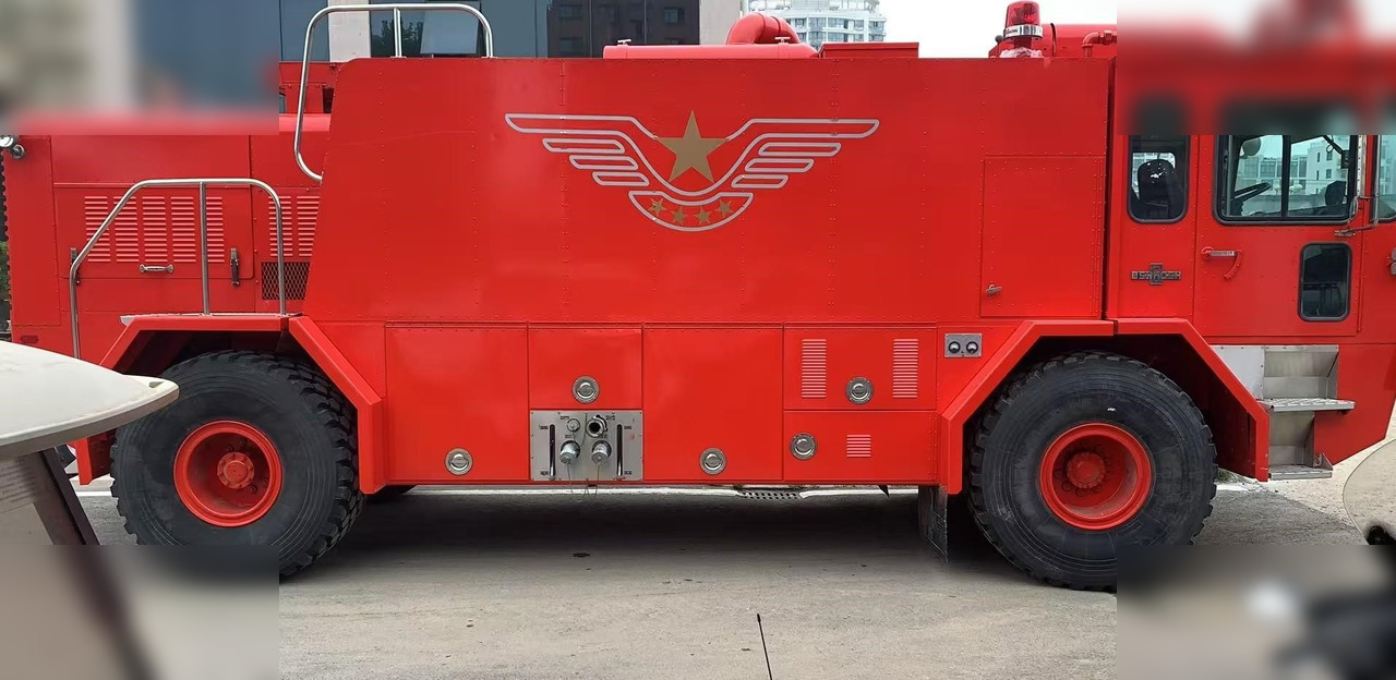 2019 OSHKOSH T1500 - Gasilsko vozilo: slika 1 2019 OSHKOSH T1500 - Gasilsko vozilo: slika 1