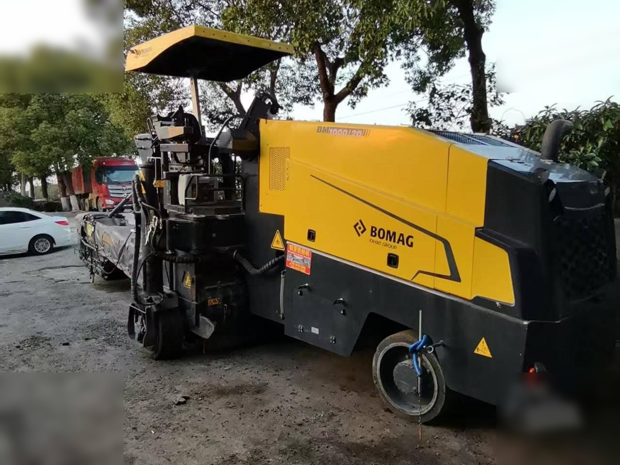 2021 BOMAG BM1000/20 - Freza za asfalt: slika 1 2021 BOMAG BM1000/20 - Freza za asfalt: slika 1