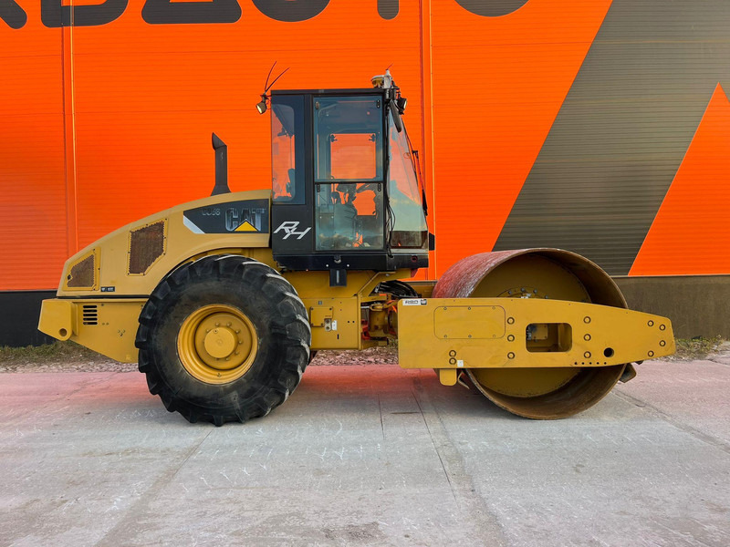 Caterpillar CS 56 PRICE WITHOUT Trimble 3D ! / AC - Valjar: slika 5 Caterpillar CS 56 PRICE WITHOUT Trimble 3D ! / AC - Valjar: slika 5
