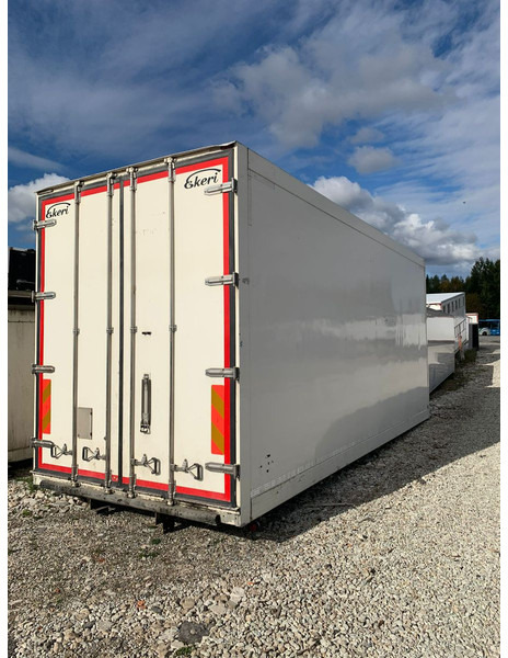 Ekeri COOLER BOX FOR MERCEDES TRUCK 7100mm / SUPRA 850 NORDIC - Hladilno zamenljivo tovorišče: slika 2 Ekeri COOLER BOX FOR MERCEDES TRUCK 7100mm / SUPRA 850 NORDIC - Hladilno zamenljivo tovorišče: slika 2