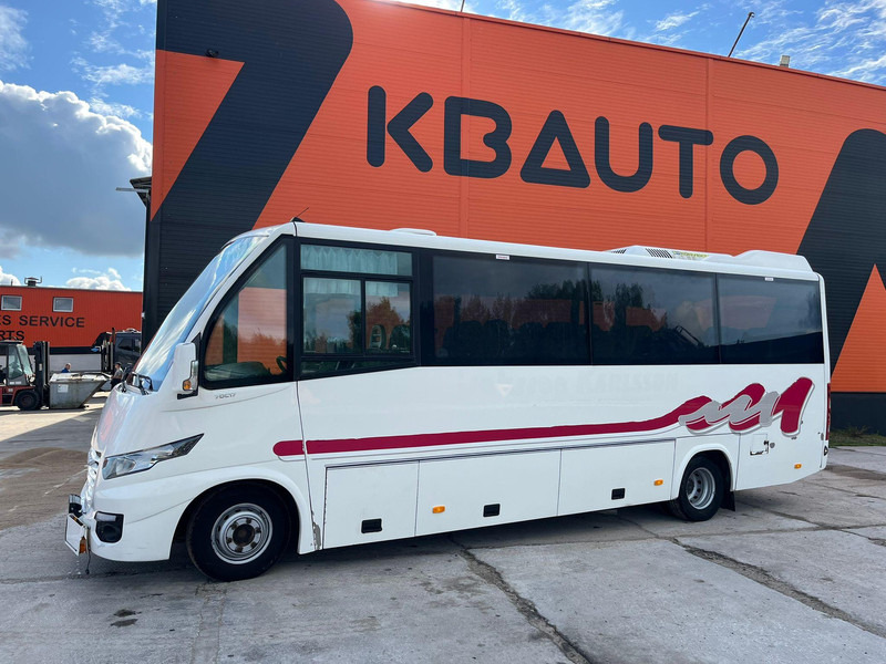 Iveco Daily Rapido 4x2 AC / WEBASTO / 30 SEATS - Minibus, Potniški kombi: slika 4 Iveco Daily Rapido 4x2 AC / WEBASTO / 30 SEATS - Minibus, Potniški kombi: slika 4