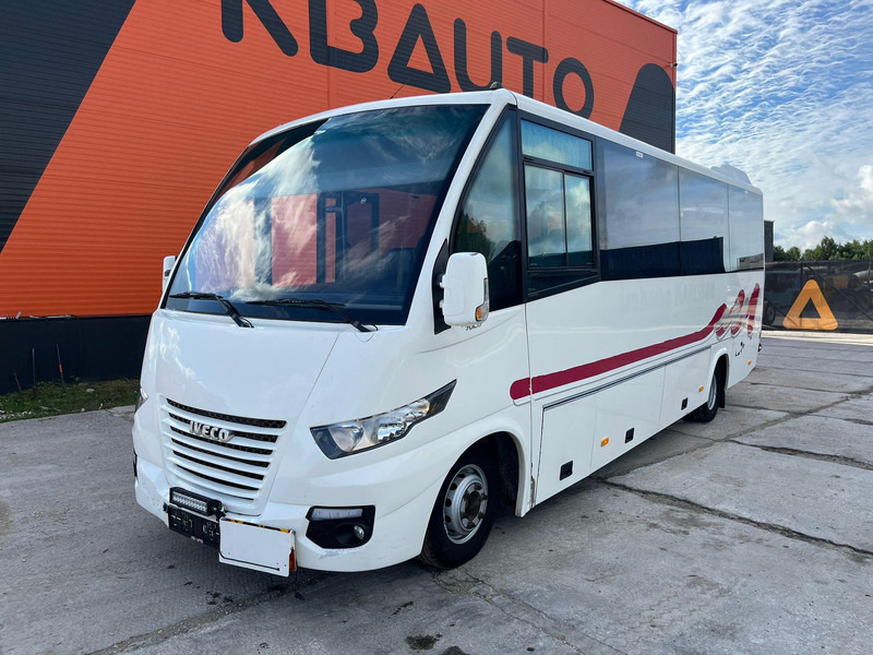 Iveco Daily Rapido 4x2 AC / WEBASTO / 30 SEATS - Minibus, Potniški kombi: slika 3 Iveco Daily Rapido 4x2 AC / WEBASTO / 30 SEATS - Minibus, Potniški kombi: slika 3