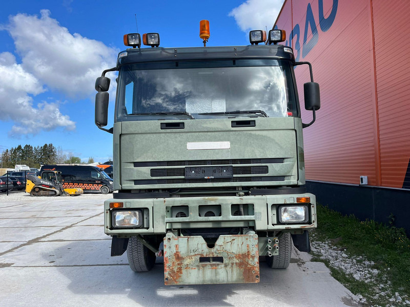 Iveco Fresia F 2000 4x4 SNOW PLOW / BROOM / BLOWER - Vozilo za pometanje: slika 3 Iveco Fresia F 2000 4x4 SNOW PLOW / BROOM / BLOWER - Vozilo za pometanje: slika 3