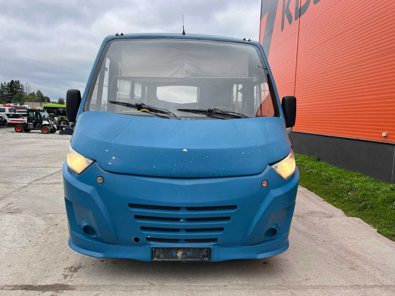 Iveco KAPENA THESI 2 PCS AVAILABLE / CNG ! / 27 SEATS + 5 STANDING / AC - Mestni avtobus: slika 2 Iveco KAPENA THESI 2 PCS AVAILABLE / CNG ! / 27 SEATS + 5 STANDING / AC - Mestni avtobus: slika 2