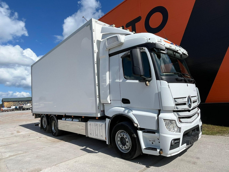 Mercedes-Benz Actros 2551 6x2*4 BOX L=7401mm - Tovornjak zabojnik: slika 4 Mercedes-Benz Actros 2551 6x2*4 BOX L=7401mm - Tovornjak zabojnik: slika 4