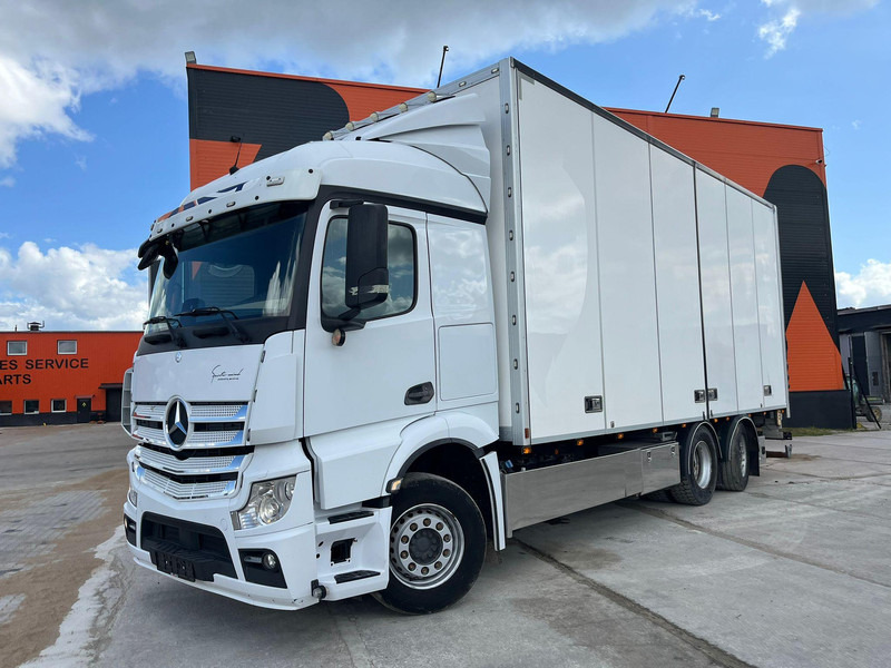 Mercedes-Benz Actros 2551 6x2*4 BOX L=7401mm - Tovornjak zabojnik: slika 2 Mercedes-Benz Actros 2551 6x2*4 BOX L=7401mm - Tovornjak zabojnik: slika 2