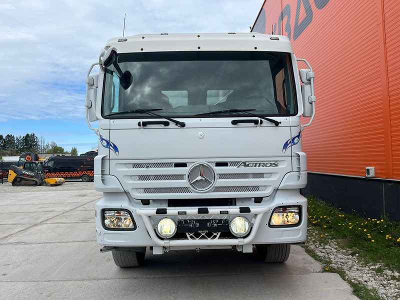 Mercedes-Benz Actros 3241 8x4 MSM 9M 10m3 / FULL STEEL / HUB REDUCTION / CHUTE - Avtomešalec: slika 3 Mercedes-Benz Actros 3241 8x4 MSM 9M 10m3 / FULL STEEL / HUB REDUCTION / CHUTE - Avtomešalec: slika 3