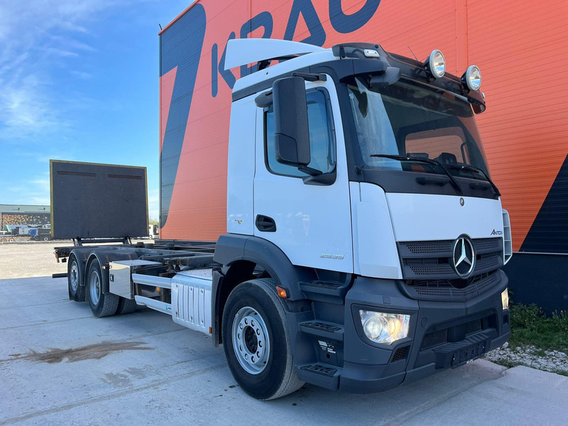 Mercedes-Benz Antos 2535 6x2*4 FOR SALE AS CHASSIS L=7788 mm - Tovornjak-šasija: slika 4 Mercedes-Benz Antos 2535 6x2*4 FOR SALE AS CHASSIS L=7788 mm - Tovornjak-šasija: slika 4