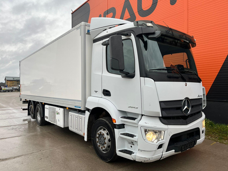 Mercedes-Benz Antos 2543 6x2*4 THERMOKING UT 800 / BOX L=7604 - Tovornjak hladilnik: slika 3 Mercedes-Benz Antos 2543 6x2*4 THERMOKING UT 800 / BOX L=7604 - Tovornjak hladilnik: slika 3