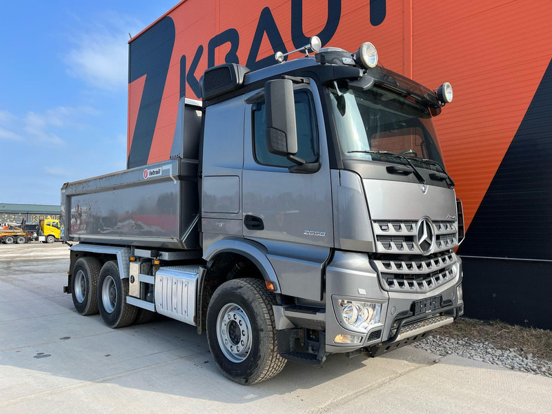 Mercedes-Benz Arocs 2658 6x4 RETARDER / FULL STEEL / BOX L=4633 mm - Tovornjak prekucnik: slika 4 Mercedes-Benz Arocs 2658 6x4 RETARDER / FULL STEEL / BOX L=4633 mm - Tovornjak prekucnik: slika 4