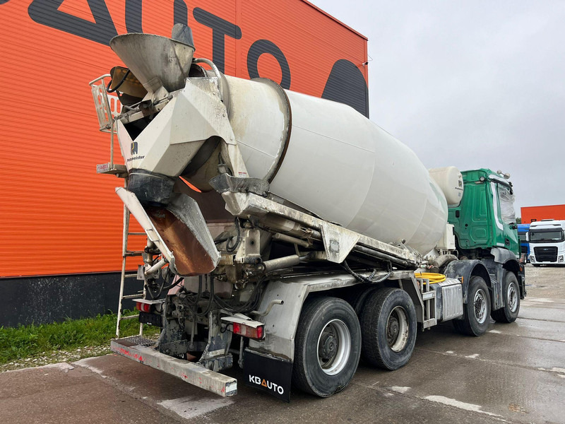 Mercedes-Benz Arocs 3246 8x4 DAMAGED ! / INTERMIX 10 m3 - Avtomešalec: slika 5 Mercedes-Benz Arocs 3246 8x4 DAMAGED ! / INTERMIX 10 m3 - Avtomešalec: slika 5