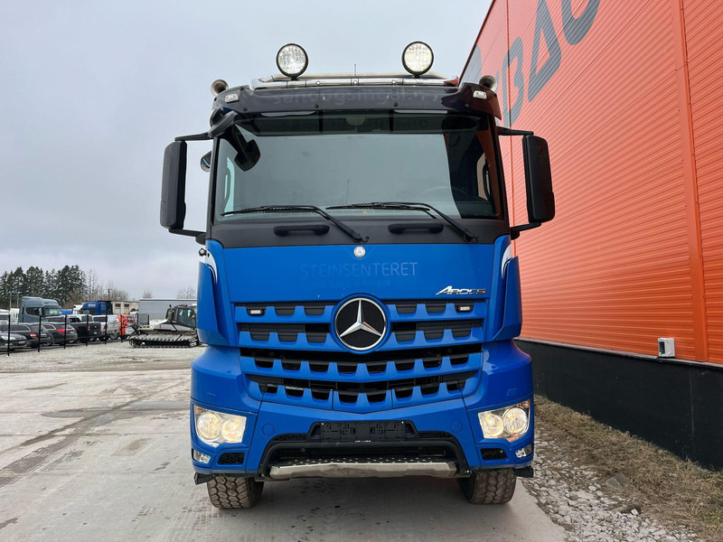 Mercedes-Benz Arocs 3251 8x4 RETARDER / FULL STEEL / BOX L=5605 mm - Tovornjak prekucnik: slika 3 Mercedes-Benz Arocs 3251 8x4 RETARDER / FULL STEEL / BOX L=5605 mm - Tovornjak prekucnik: slika 3
