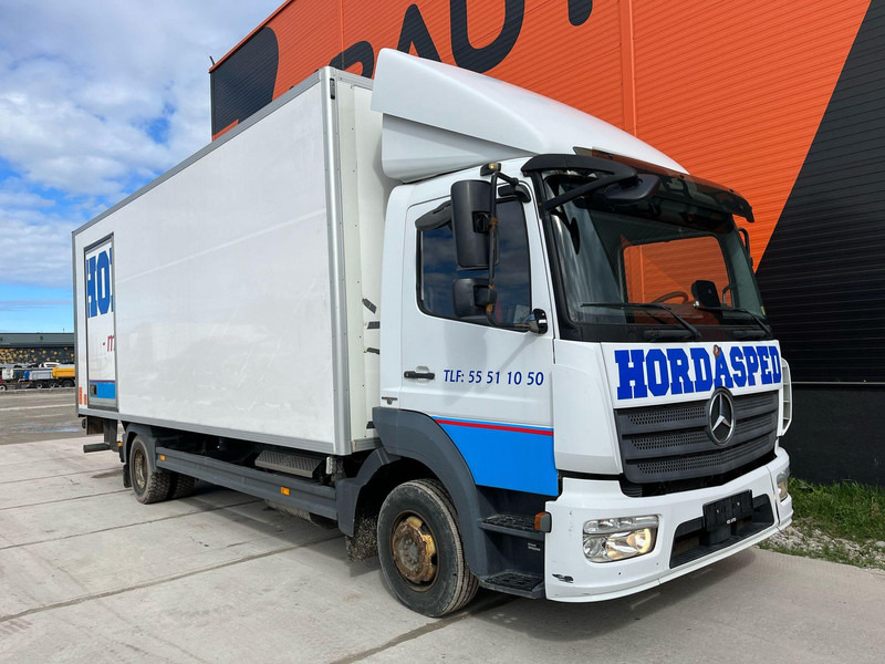 Mercedes-Benz Atego 1018 4x2 BOX L=6477 mm - Tovornjak zabojnik: slika 4 Mercedes-Benz Atego 1018 4x2 BOX L=6477 mm - Tovornjak zabojnik: slika 4