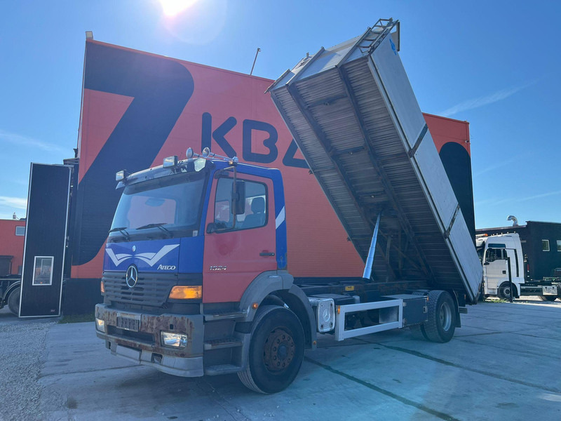 Mercedes-Benz Atego 1828 4x2 FULL STEEL / BOX L=6481 mm - Tovornjak prekucnik: slika 2 Mercedes-Benz Atego 1828 4x2 FULL STEEL / BOX L=6481 mm - Tovornjak prekucnik: slika 2