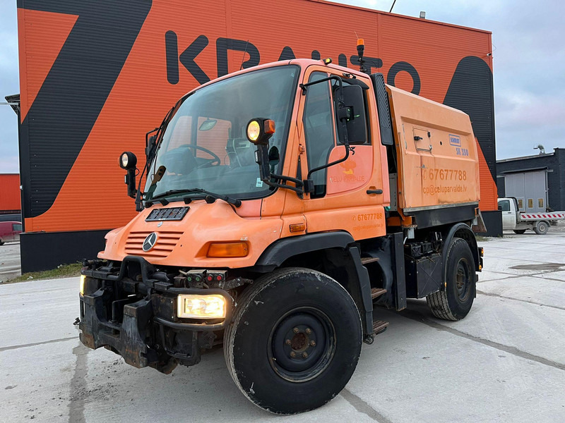 Mercedes-Benz UNIMOG U 300 4x4 TRILETY SK / 6918 hours - Vozilo za pometanje: slika 2 Mercedes-Benz UNIMOG U 300 4x4 TRILETY SK / 6918 hours - Vozilo za pometanje: slika 2