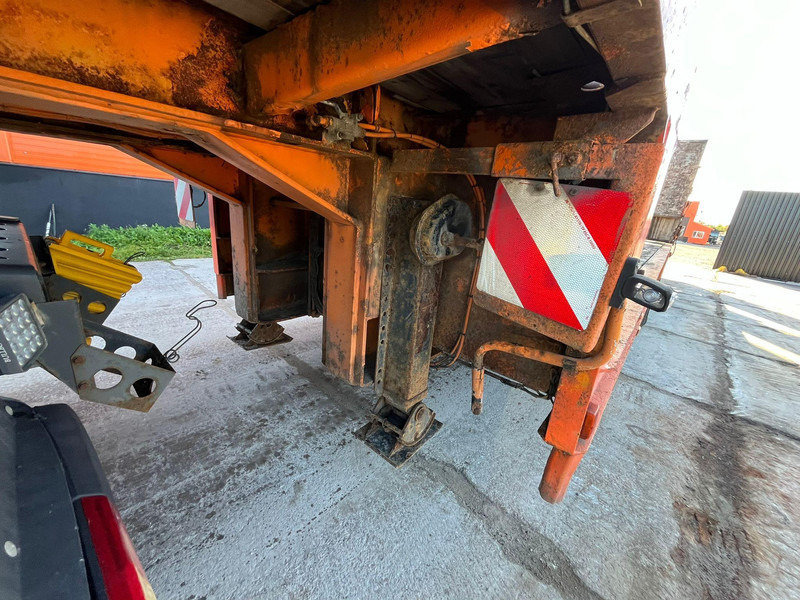 Nizko noseča polprikolica Müller-Mitteltal TS4 HYDRAULIC RAMPS / STEEL SUSPENSION / DRUM BRAKES / PLATFORM L=10790 mm: slika 13 Nizko noseča polprikolica Müller-Mitteltal TS4 HYDRAULIC RAMPS / STEEL SUSPENSION / DRUM BRAKES / PLATFORM L=10790 mm: slika 13