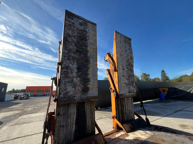 Nizko noseča polprikolica Müller-Mitteltal TS4 HYDRAULIC RAMPS / STEEL SUSPENSION / DRUM BRAKES / PLATFORM L=10790 mm: slika 10 Nizko noseča polprikolica Müller-Mitteltal TS4 HYDRAULIC RAMPS / STEEL SUSPENSION / DRUM BRAKES / PLATFORM L=10790 mm: slika 10