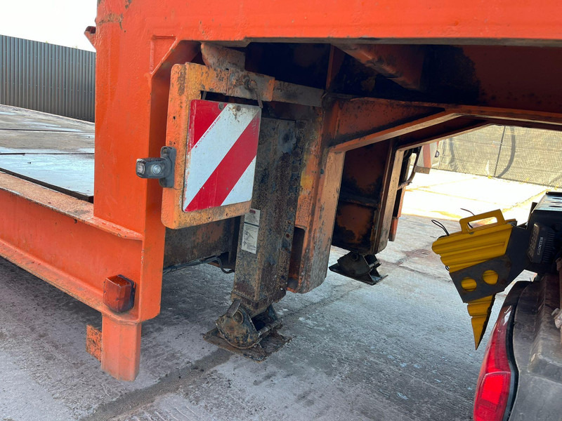 Nizko noseča polprikolica Müller-Mitteltal TS4 HYDRAULIC RAMPS / STEEL SUSPENSION / DRUM BRAKES / PLATFORM L=10790 mm: slika 12 Nizko noseča polprikolica Müller-Mitteltal TS4 HYDRAULIC RAMPS / STEEL SUSPENSION / DRUM BRAKES / PLATFORM L=10790 mm: slika 12