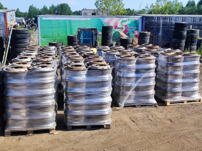 Rims for truck / Veoauto plekkveljed - Guma za Tovornjak: slika 1 Rims for truck / Veoauto plekkveljed - Guma za Tovornjak: slika 1