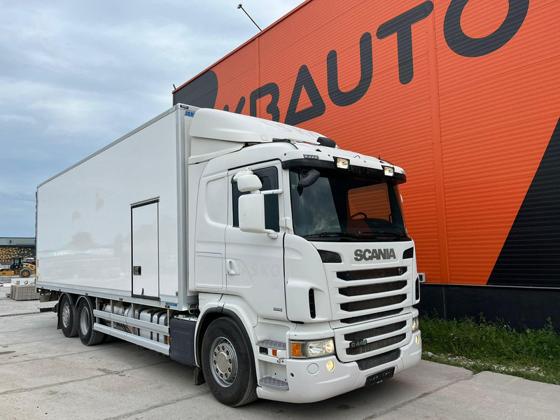 Scania G 440 6x2*4 EURO 6 ! / RETARDER / BOX L=8427 mm - Tovornjak hladilnik: slika 3 Scania G 440 6x2*4 EURO 6 ! / RETARDER / BOX L=8427 mm - Tovornjak hladilnik: slika 3