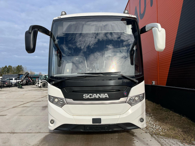 Scania K 450 6x2*4 Interlink 57 SEATS / AC / AUXILIARY HEATING / WC / WHEELCHAIR LIFT / FOGMAKER / USB etc - Potovalni avtobus: slika 2 Scania K 450 6x2*4 Interlink 57 SEATS / AC / AUXILIARY HEATING / WC / WHEELCHAIR LIFT / FOGMAKER / USB etc - Potovalni avtobus: slika 2