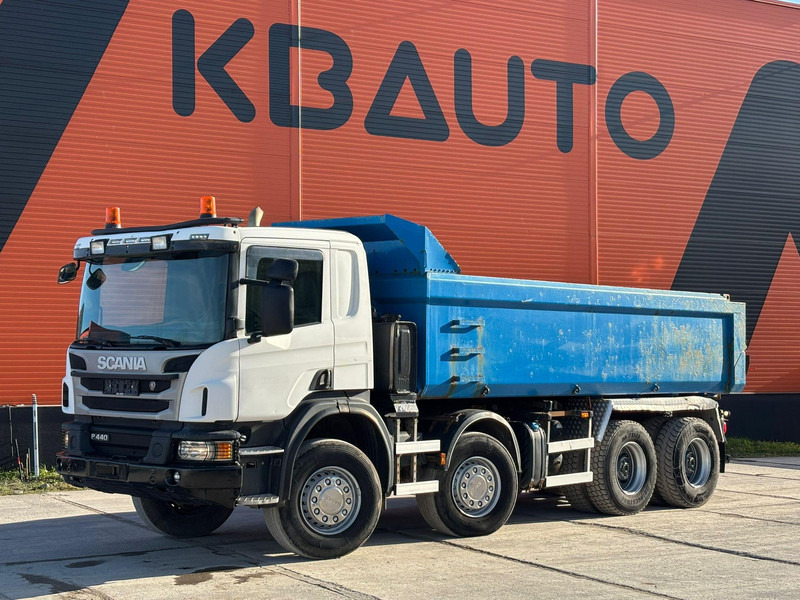 Scania P 440 8x4 RETARDER / FULL STEEL / BOX L=5850 mm - Tovornjak prekucnik: slika 1 Scania P 440 8x4 RETARDER / FULL STEEL / BOX L=5850 mm - Tovornjak prekucnik: slika 1