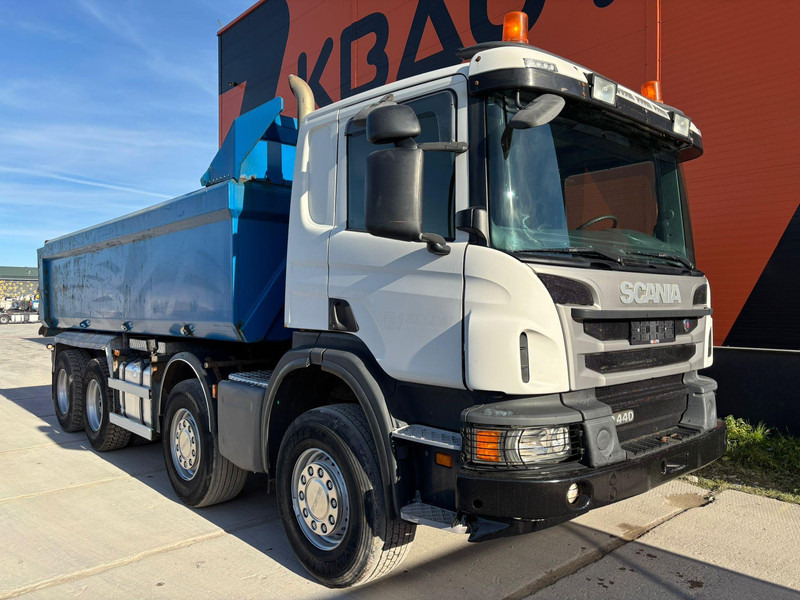 Scania P 440 8x4 RETARDER / FULL STEEL / BOX L=5850 mm - Tovornjak prekucnik: slika 4 Scania P 440 8x4 RETARDER / FULL STEEL / BOX L=5850 mm - Tovornjak prekucnik: slika 4