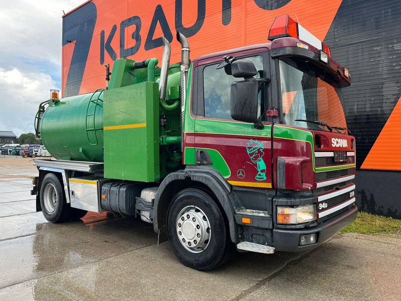 Scania P 94 4x2 TANK 9000 I + 1200 l / VACUUM Jurop PR150 / PRESSURE Pratissoli 150 bar / 102 l/min - Vakuumski tovornjak: slika 4 Scania P 94 4x2 TANK 9000 I + 1200 l / VACUUM Jurop PR150 / PRESSURE Pratissoli 150 bar / 102 l/min - Vakuumski tovornjak: slika 4