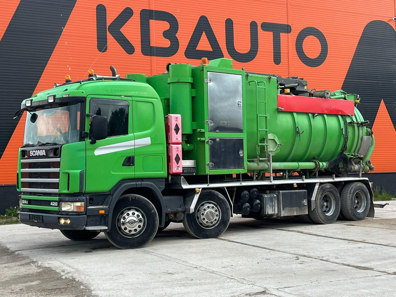 Scania R124 8x4 TANK 12000 l / VACUUM Disab P210/9 - 7800 m3/h / 1182 hours - Vakuumski tovornjak: slika 1 Scania R124 8x4 TANK 12000 l / VACUUM Disab P210/9 - 7800 m3/h / 1182 hours - Vakuumski tovornjak: slika 1