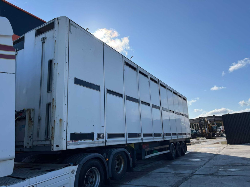 Schmitz Cargobull NKS SCB S3B BOX L=13682 mm - Polprikolica za prevoz živine: slika 2 Schmitz Cargobull NKS SCB S3B BOX L=13682 mm - Polprikolica za prevoz živine: slika 2