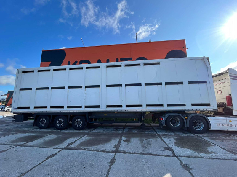 Schmitz Cargobull NKS SCB S3B BOX L=13682 mm - Polprikolica za prevoz živine: slika 4 Schmitz Cargobull NKS SCB S3B BOX L=13682 mm - Polprikolica za prevoz živine: slika 4