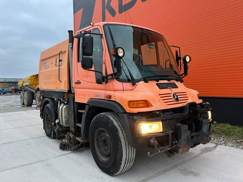 Unimog U 300 4x4 TRILETY SK / 6918 hours - Vozilo za pometanje: slika 4 Unimog U 300 4x4 TRILETY SK / 6918 hours - Vozilo za pometanje: slika 4