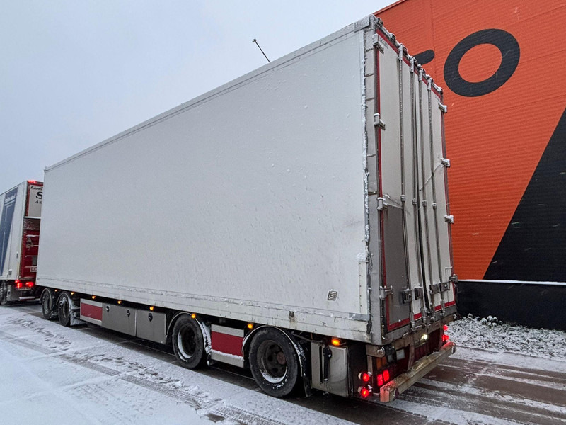 Vak V-4-40 SAF AXLES - Prikolica hladilnik: slika 4 Vak V-4-40 SAF AXLES - Prikolica hladilnik: slika 4