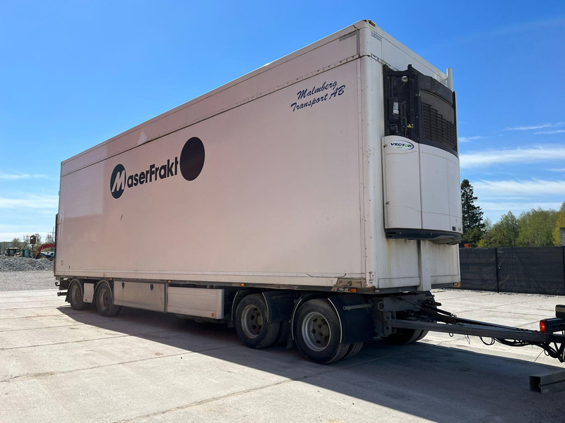 Vak V-4-40 VECTOR 1950 / BOX L=10804 mm - Prikolica hladilnik: slika 3 Vak V-4-40 VECTOR 1950 / BOX L=10804 mm - Prikolica hladilnik: slika 3