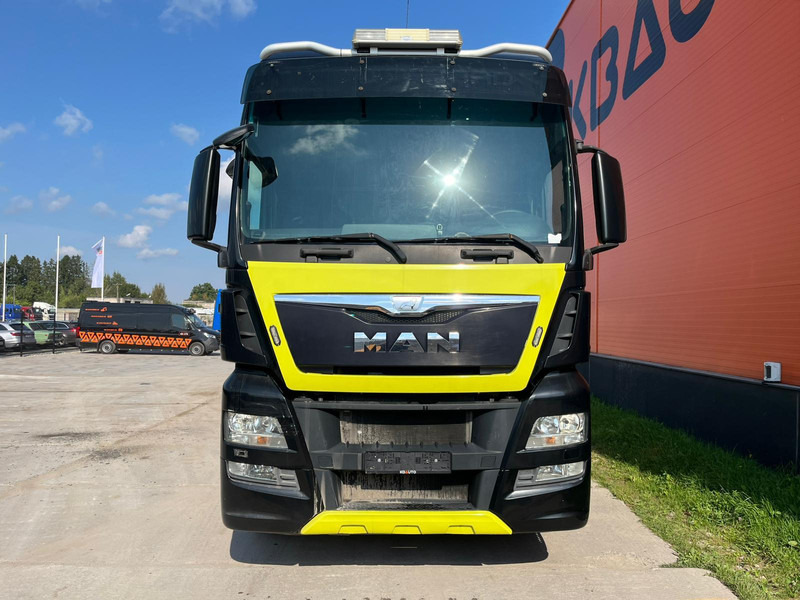 MAN TGX 28.480 6x2 XXL CAB / INTARDER / DOUBLE BOGIE - Vlačilec: slika 3 MAN TGX 28.480 6x2 XXL CAB / INTARDER / DOUBLE BOGIE - Vlačilec: slika 3