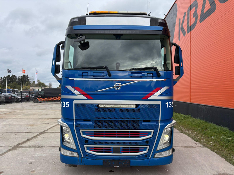 Volvo FH 500 8x4*4 GCW 70 ton / PTO - Vlačilec: slika 3 Volvo FH 500 8x4*4 GCW 70 ton / PTO - Vlačilec: slika 3