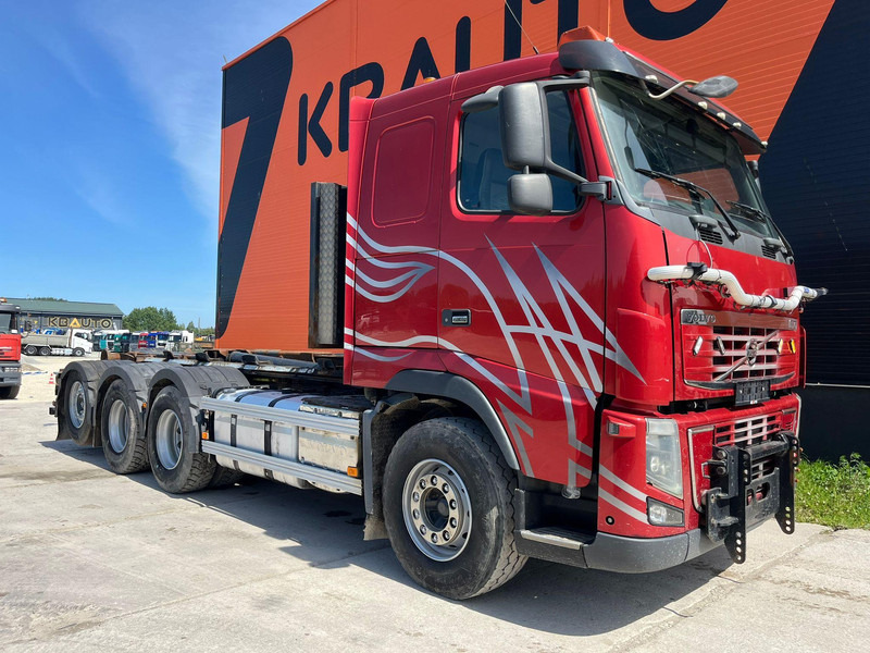 Volvo FH 16 700 8x4*4 HIAB XR 24 ton / L=5800 mm - Kotalni prekucni tovornjak: slika 4 Volvo FH 16 700 8x4*4 HIAB XR 24 ton / L=5800 mm - Kotalni prekucni tovornjak: slika 4