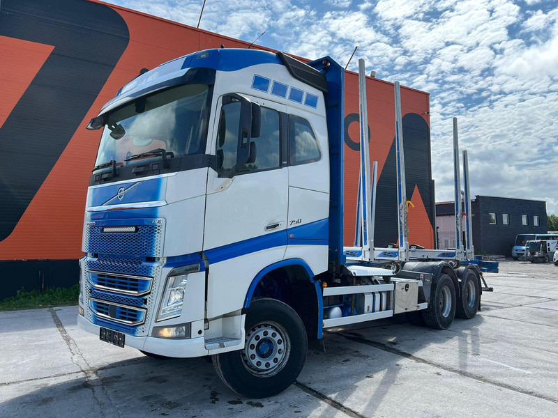 Volvo FH 16 750 6x4 HYDRAULICS - Tovornjak za prevoz lesa, Tovornjak z dvigalom: slika 1 Volvo FH 16 750 6x4 HYDRAULICS - Tovornjak za prevoz lesa, Tovornjak z dvigalom: slika 1