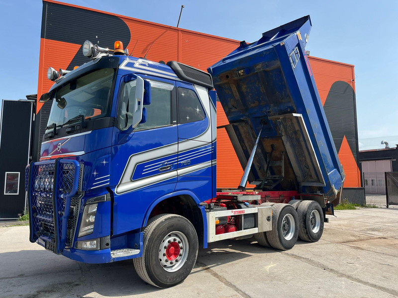 Volvo FH 16 750 6x4 RETARDER / TANDEM AXLE LIFT / BIG AXLES / BOX L=4732 mm - Tovornjak prekucnik: slika 2 Volvo FH 16 750 6x4 RETARDER / TANDEM AXLE LIFT / BIG AXLES / BOX L=4732 mm - Tovornjak prekucnik: slika 2