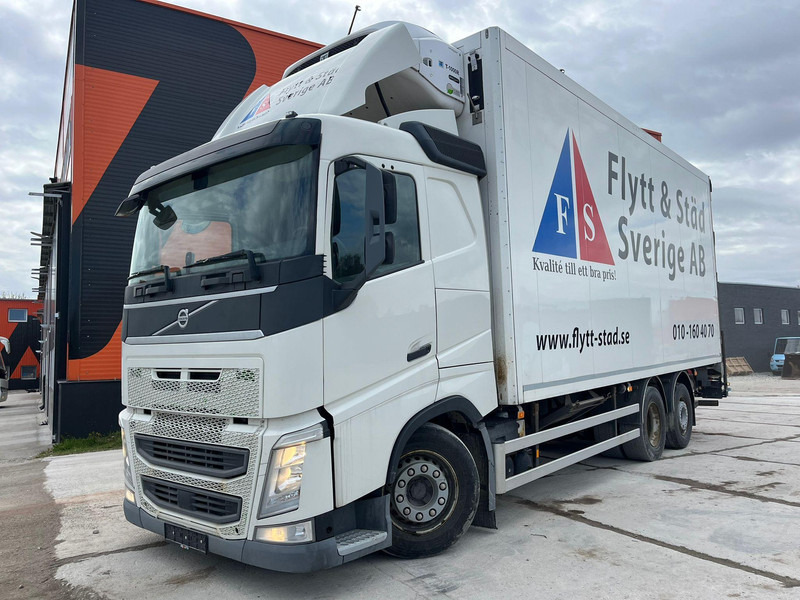 Volvo FH 460 6x2*4 T-1000R / Box L=7437 mm - Tovornjak hladilnik: slika 2 Volvo FH 460 6x2*4 T-1000R / Box L=7437 mm - Tovornjak hladilnik: slika 2