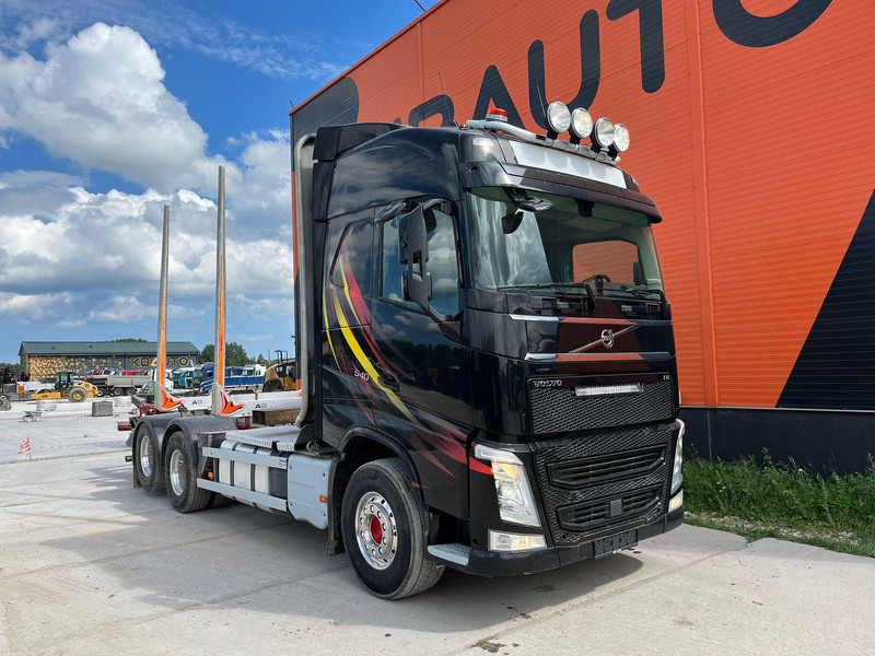 Volvo FH 540 6x4 TANDEM AXLE LIFT - Tovornjak za prevoz lesa, Tovornjak z dvigalom: slika 4 Volvo FH 540 6x4 TANDEM AXLE LIFT - Tovornjak za prevoz lesa, Tovornjak z dvigalom: slika 4