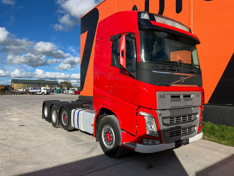 Volvo FH 540 8x2/4 RETARDER / CHASSIS L=5606 mm - Tovornjak-šasija: slika 3 Volvo FH 540 8x2/4 RETARDER / CHASSIS L=5606 mm - Tovornjak-šasija: slika 3