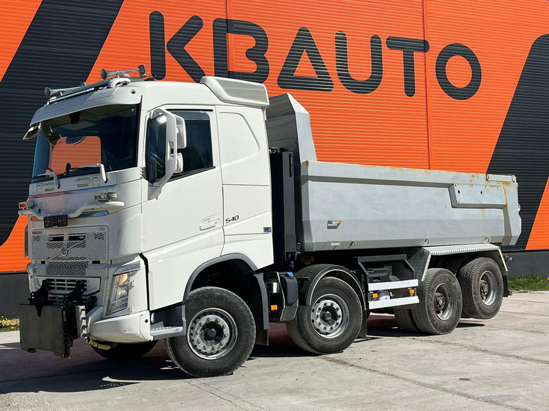 Volvo FH 540 8x4 RETARDER / TANDEM AXLE LIFT / BIG AXLES / BOX L=5704 mm - Tovornjak prekucnik: slika 1 Volvo FH 540 8x4 RETARDER / TANDEM AXLE LIFT / BIG AXLES / BOX L=5704 mm - Tovornjak prekucnik: slika 1