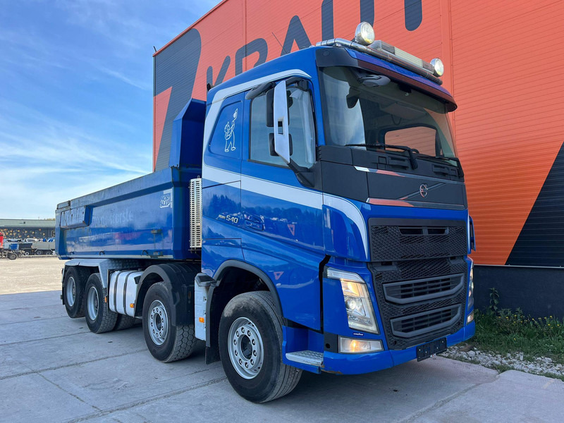 Volvo FH 540 8x4 TANDEM AXLE LIFT / BIG AXLES / BOX L=5712 mm - Tovornjak prekucnik: slika 4 Volvo FH 540 8x4 TANDEM AXLE LIFT / BIG AXLES / BOX L=5712 mm - Tovornjak prekucnik: slika 4