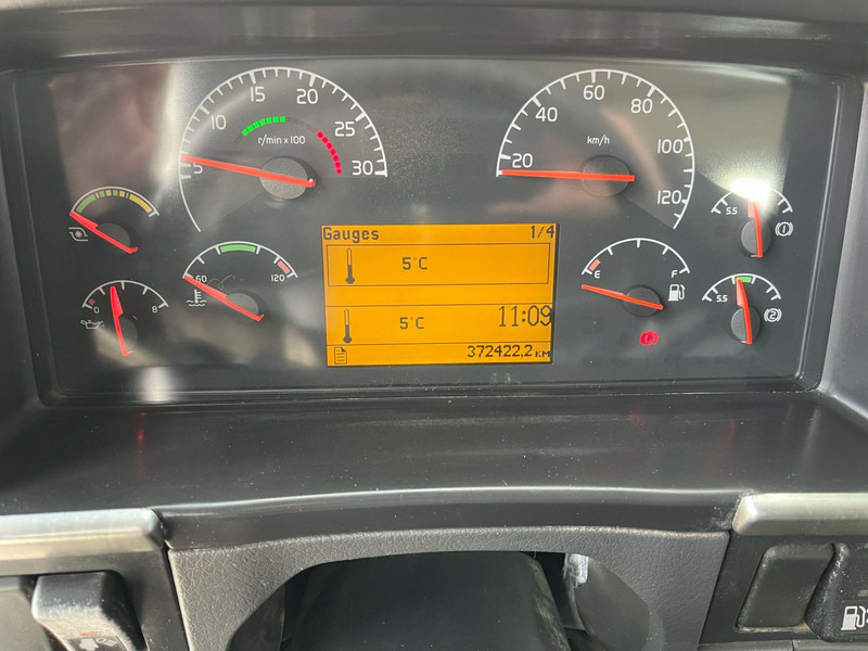 Volvo FM 12 420 8x4 INTERMIX IMF 10 m3 / FULL STEEL / ANALOG TACHOGAPH lizing Volvo FM 12 420 8x4 INTERMIX IMF 10 m3 / FULL STEEL / ANALOG TACHOGAPH: slika 17