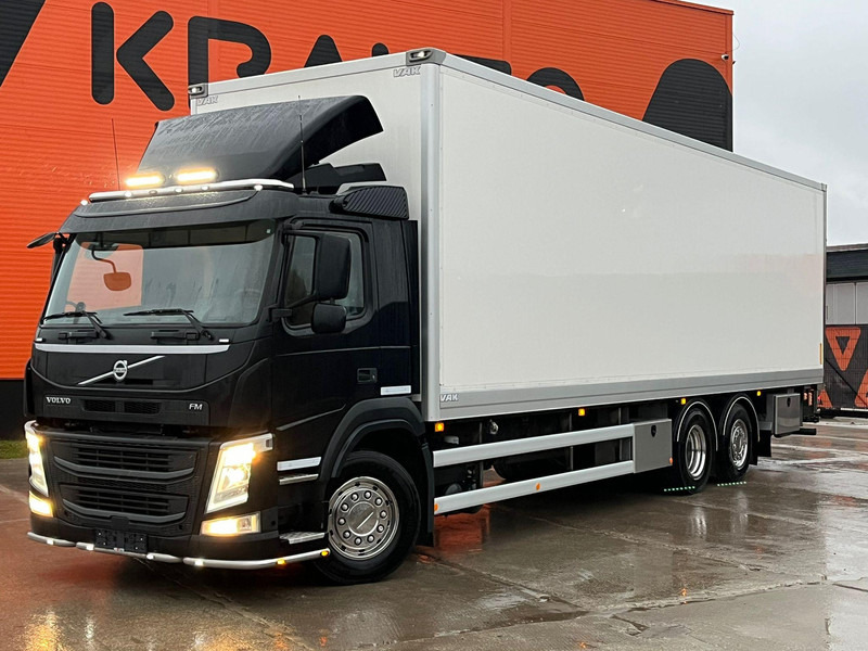 Volvo FM 420 6x2 ADBLUE PROGRAMMED OFF / BOX HEATING / BOX L=9977 mm - Tovornjak zabojnik: slika 1 Volvo FM 420 6x2 ADBLUE PROGRAMMED OFF / BOX HEATING / BOX L=9977 mm - Tovornjak zabojnik: slika 1