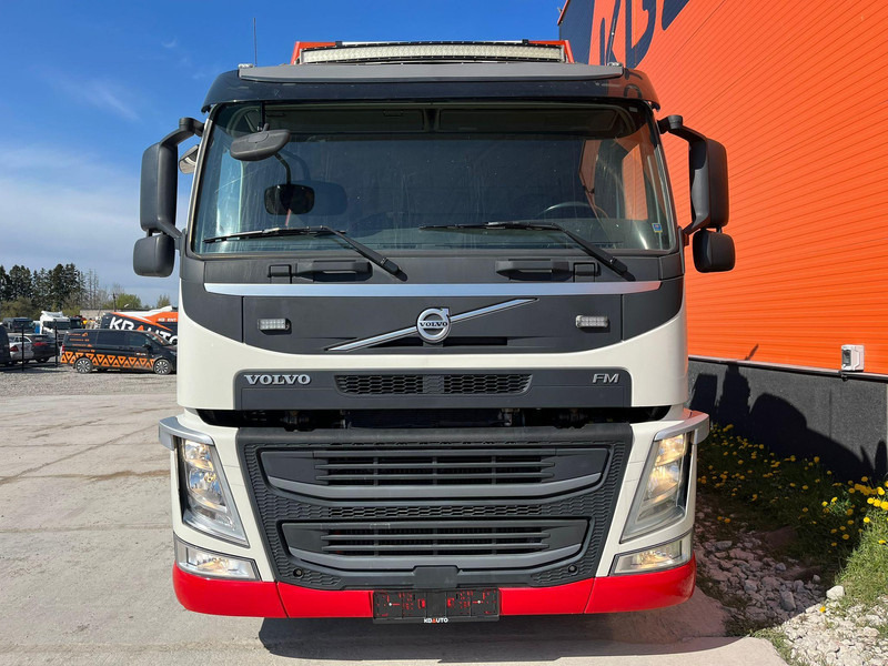 Volvo FM 460 8x2*6 HIAB 302E-6 / PLATFORM L=6721 mm - Tovornjak s kesonom, Tovornjak z dvigalom: slika 3 Volvo FM 460 8x2*6 HIAB 302E-6 / PLATFORM L=6721 mm - Tovornjak s kesonom, Tovornjak z dvigalom: slika 3