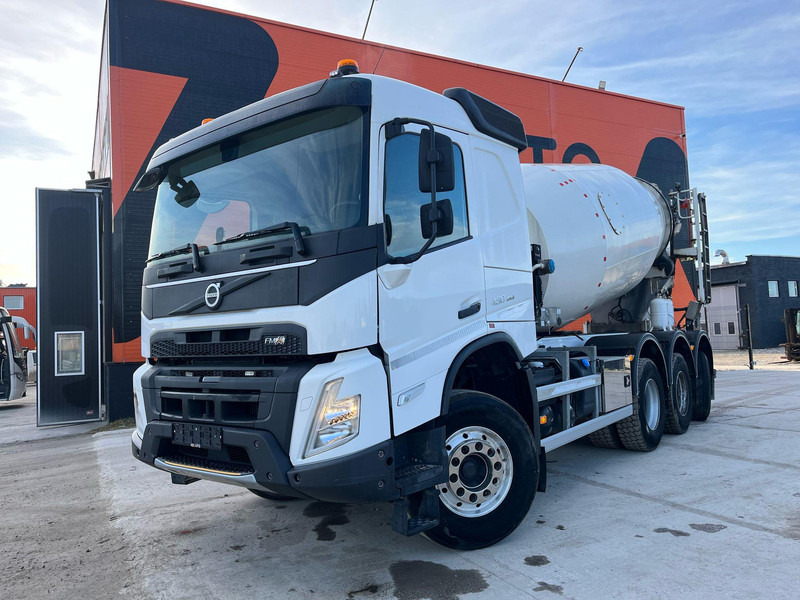 Volvo FMX 430 8x4*4 BSH 103 / 10 m3 - Avtomešalec: slika 2 Volvo FMX 430 8x4*4 BSH 103 / 10 m3 - Avtomešalec: slika 2