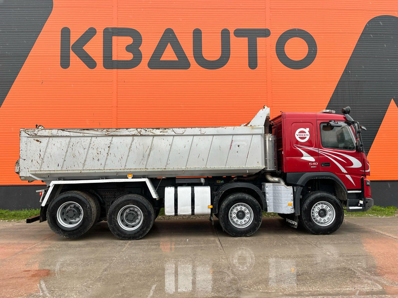 Volvo FMX 540 8x4 RETARDER / TANDEM AXLE LIFT / BIG AXLES / BOX L=5703 mm - Tovornjak prekucnik: slika 5 Volvo FMX 540 8x4 RETARDER / TANDEM AXLE LIFT / BIG AXLES / BOX L=5703 mm - Tovornjak prekucnik: slika 5