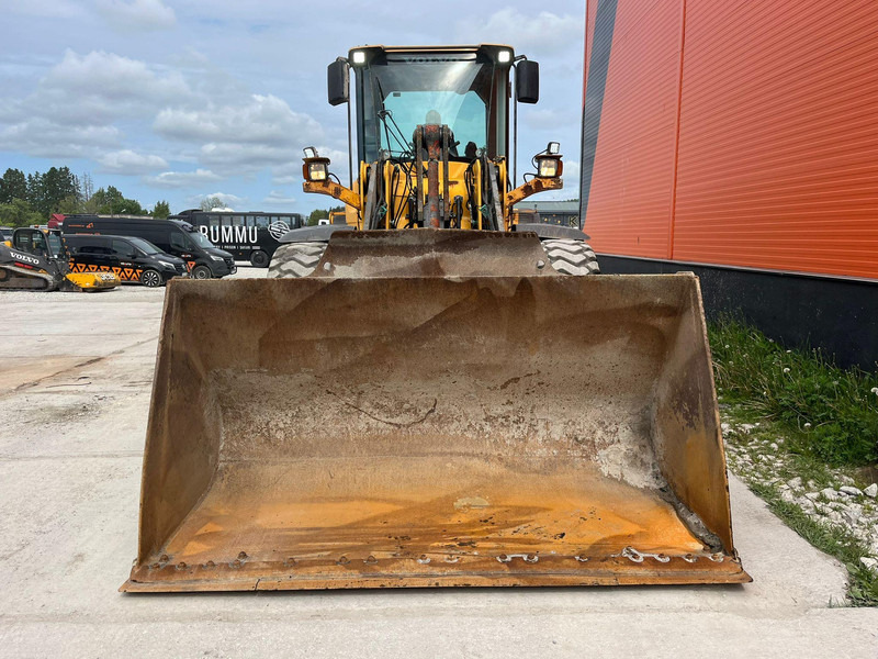 Volvo L 90 F 4x4 CENTRAL LUBRICATION / AC - Kolesni nakladalec: slika 3 Volvo L 90 F 4x4 CENTRAL LUBRICATION / AC - Kolesni nakladalec: slika 3
